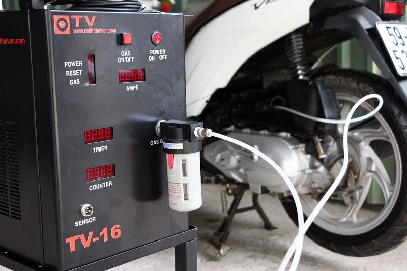 Vệ sinh buồng đốt xe máy thường xuyên có tốt không?