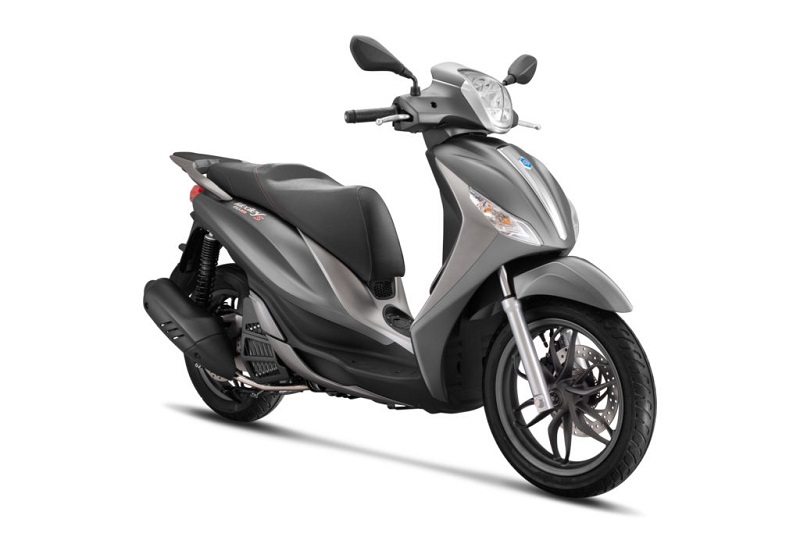 xe ga nam