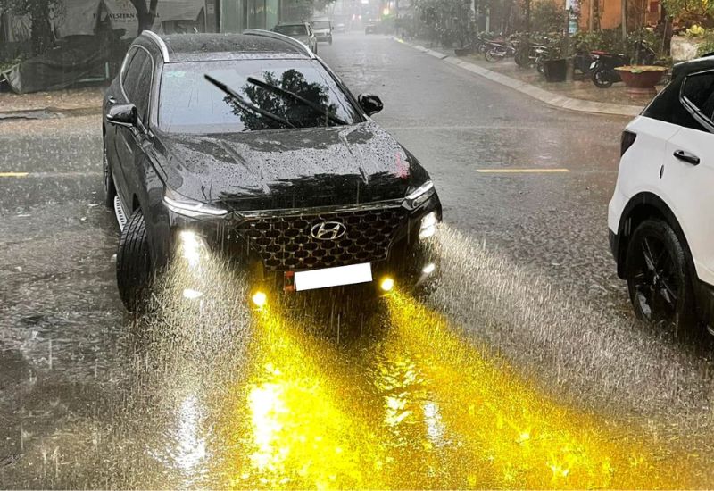 Công dụng đèn phá sương